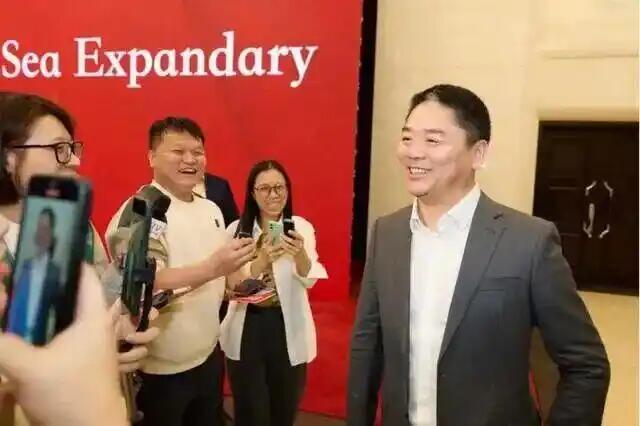 劉強東.jpg